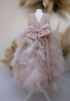 Maxikleid, Kleid für Mädchen, Blumenmädchenkleid, Geburtstagskindkleid, Champagner Mädchenkleid, Tüllkleid, Tutu-Mädchenkleid, mehrschichtiges Kleid, Babymädchenkleid, Festzug-Babykleid, Kleinkindkleid, Abschlussballkleid, Urlaub Mädchenkleid, Prinzessinkleid, Geblümtes Mädchenkleid, Lagenkleid, Geburtstagskleid Cute geschwollenen Baby-Mädchen Kleid haben sehr originelle modischen Design wird perfekt für jede Feier ....Geburtstag, Hochzeit, Partys, Weihnachten, Fotografie, Valentinstag, Tanz, Ab Champagne Tulle Dress, Fairy Princess Costume, First Birthday Dresses, Dress Tutu, Dress Layered, Girls Holiday Dresses, Dress Champagne, Celebration Birthday, Birthday Girl Dress