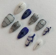 Acrylic Nail Designs Grunge, Cybersigil Nails, Enhypen Inspired Nails, Txt Nails Designs, New Jeans Nails, Kpop Nails Ideas, Acubi Nails, Y2k Nail Art, Chrome Manicure