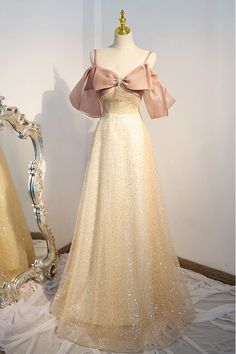 10% off now! Shop elegant aline champagne gold evening prom dress with straps online. Sheprom offers formal, party, casual & more style dresses to fit your special occasions. Bow Prom Dress, Golden Prom Dress, Yule Ball Outfits, Prom Dress Elegant, Sparkly Prom Dress, Prom Dresses Elegant, Prom Dress Plus Size, Plus Size Prom, Mermaid Sequin