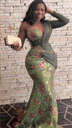 Ask Ebi Lace Gown, Wedding Guest Lace Dress African 2022, Lastest Style For Lace Gown For Bride, Latest Lace Gown Styles Aso Ebi 2022, Nigeria Dinner Gown Styles, Lace Combination Styles, Robe Dote, Lace Gown Styles Aso Ebi, Chilanga Mulilo