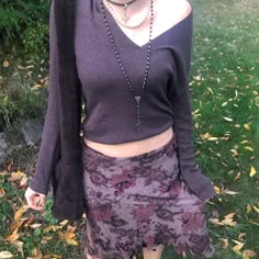 Mode Hippie, Under Your Spell, Skirts Summer, Estilo Hippie, Phoebe Buffay, Whimsy Goth, Tulle Skirts, Witch Outfit, Purple Outfits