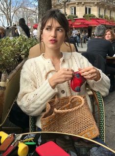 Jeanne Damas Style, Style Parisienne, Parisian Chic Style, Jeanne Damas, French Girl Style, French Girls, French Chic, Parisian Chic, Alexa Chung