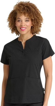 Tuck it in or wear it out! The Lynx V Neck is versatile, comfortable and functional. Lynx, Scrub Tops, Wear It, Scrubs, Women's Shoes, Apparel Accessories, Women Accessories, Women Shoes, V Neck