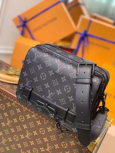 Charm Fashion Lu-Vi bags - 17270 Mans Bags, Fan Fashion, Vuitton Bag, Replica Handbags, Lv Bag, Image Hd, Louis Vuitton Bag, Luxury Bags, Contact Us