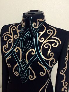 DIY horsemanship top by Tandy Jo show apparel Horse Dance, Attractive Dresses, Gender Neutral Clothes, Pretty Quinceanera Dresses