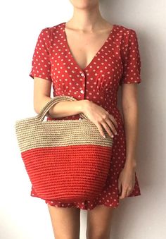 Stylish and colorful, this vibrant red handwoven tote is made by artisans from Santander, Colombia. 100% made of Fique natural fiber, a plant similar to Agave, it is the perfect summer accessory to be used out in the city or to spend a day at the beach. With the easy to carry handles, you will want to carry it around everywhere you go!Approximate Measurements:Width (top): 15.5” / 40 cmWidth (middle): 14" / 35 cmBase Diameter: 9.8” / 25cmHeight: 13" / 33 cmAll of our bags are 100% handmade from n Crochet Totes, Crochet Boho Bag, Handwoven Bag, Boho Handbags, Summer Tote Bags, Summer Tote, Crochet Tote, Market Tote, Tres Chic