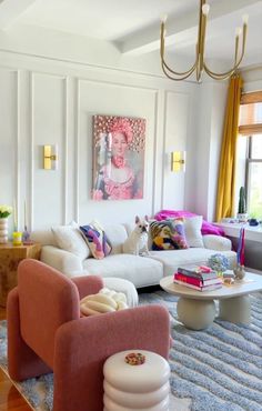 living room decoration interior design ideas - living room aesthetic decor designs inspiration Colorful Apartment, Bright Living Room, Funky Decor, Colourful Living Room, Apartment Decor Inspiration, Apartment Inspiration, Living Room Inspo, A Living Room, Eclectic Home