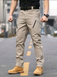 Summer Wear Men, Guys Fashion Casual, Jogger Pants Outfit, Gentleman Aesthetic, Cowboy Outfits, Fashion Suits For Men, Smart Casual Outfit, Mens Fashion Casual Outfits