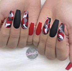 Red And Black Nail Designs, Camo Nail Designs, Red And Black Nail, Camouflage Nails, Camo Nails, Edgy Nails, Cute Acrylic Nail Designs