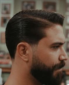 Short Slicked Back Hair, Men Fade Haircut Short, Mens Hairstyles With Beard, Androgynous Hair