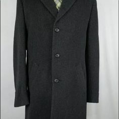 Jos A Bank Mens Executive Collection Black Trench Coat 100% Merinowool 44l,42l &42 Regular Classic Semi-formal Wool Coat For Winter, Wool Pea Coat For Winter Semi-formal Occasions, Business Wool Pea Coat With Welt Pockets, Winter Formal Wool Sport Coat, Winter Wool Sport Coat For Formal Occasions, Classic Wool Pea Coat With Welt Pockets, Classic Wool Pea Coat For Semi-formal Occasions, Wool Pea Coat With Welt Pockets For Business, Single Breasted Wool Business Coat