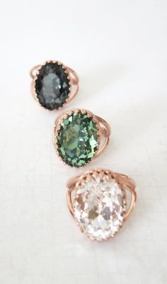 Rose Gold Swarovski Crystal Cocktail Ring Erinite by ColorMeMissy Ring Recipes, Fancy Stones, Ring Crystal, Green Oval, Crystal Rose, Ring Simple, Oval Ring, Bling Rings, Gold Accessories