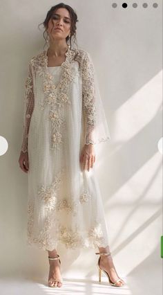 Sufi Night Outfit Women, Pakistani Wedding Suits, Frill Dupatta, White Pakistani Suit, Pakistani Kurti, Baju Kahwin, Newly Wed, Pakistani Fancy Dresses, Beautiful Pakistani Dresses