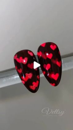 Heart Nails Tutorial, Vday Nails, Valentine Nails, Nail Tutorial, Heart Nail, Heart Nail Art, Tag Friends, Super Cat, Cat Eye Gel