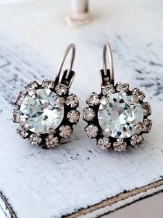 Ice blue aquamarine crystal drop earrings by EldorTinaJewelry | light azore crystal earrings | http://etsy.me/1HBcmUL Light Blue Earrings, Blue Bridal Earrings, Earrings Outfit, Pink Stud Earrings, Crystal Bridal Earrings, Aquamarine Earrings, Earrings Bridesmaid, Aquamarine Crystal, Trendy Earrings