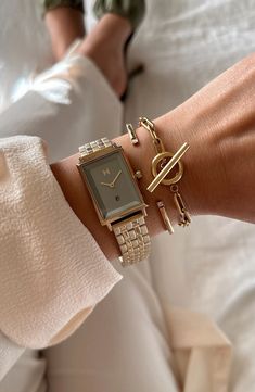 Business Professional Jewelry, Trendy Watches Women Fashion, Libra Szn, Watches Design, Square Bracelet, Interview Attire, Minimal Accessories, Womens Watches Luxury, Dope Jewelry