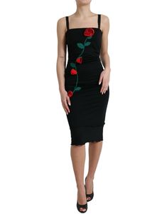 Bodycon Outfit Ideas, Bodycon Outfit, Red Rose Embroidery, Black Wool Dress, Bodycon Outfits, Italian Dress, Dolce Gabbana Dress, Rose Embroidery, Dolce E Gabbana