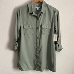 Soft And Comfortable 100% Lyocell Button Front Shirt. This Is A Versatile Closet Staple With Long Sleeves And A Roll Tab. Brand New With Tags. Women's Size Small Pit To Pit: 20” Length: 27” Tags: Office Casual Travel Transitional Comfort Everyday Breathable Workwear Coastal Grandma Neutral Minimalist Contemporary