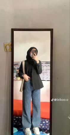 Hijabi Ootd, Style Hijab Casual, Outfit Ideas Hijab, Muslimah Outfit, Hijab Trends, Muslim Outfits Casual, Fashion Top Outfits, Style Hijab