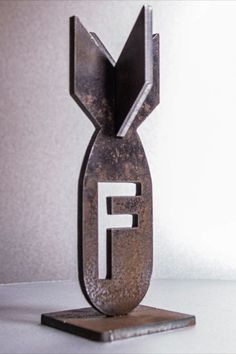 F Bomb Desk Art, F-Bomb Wall Art, F Bomb Sign, Desk Statue, Steel Bomb Art, Gag Gift, Metal F-Bomb Cool Welding Projects, Welding Art Projects, Welding And Fabrication, Metal Welding, Ideas Vintage, Art Desk, Steel Sculpture, 3d Laser, Metal Projects