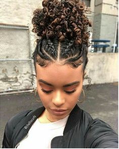 Natural Hair Transitioning, Makeup Tip, Transitioning Hairstyles, Natural Hair Styles Easy, Penteado Cabelo Curto, Hairstyles For Black Women, American Woman, Curly Hairstyles, Natural Hair Care