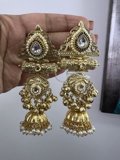 Silver & Gold Jhumka with quartz stone and pearl strings Diwali Rituals Stone Work Jhumkas, Kundan Jhumkas For Rituals, Heavy White Jhumkas For Festivals, Heavy Jhumkas For Diwali Rituals, Heavy Jhumkas For Rituals And Festivals, Heavy Bollywood Jhumkas For Rituals, Bollywood Style Festive Jhumkas For Rituals, Festival Heavy White Jhumkas, Kundan Jhumkas For Festivals And Rituals