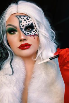 Cruella Deville Makeup, Disney Inspired Makeup, Cute Halloween Makeup, Halloween Makeup Ideas, Cruella Deville, Amazing Halloween Makeup, Face Art Makeup, Halloween Makeup Inspiration, Halloween Makeup Tutorial