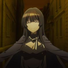 an anime character with long black hair and wearing a dark outfit in a narrow alley