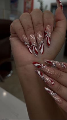 Christmas Almond Shaped Nails, Extra Christmas Nails, Bling French Tip Nails, Christmas Gel, Shaped Nails, Nails 2022