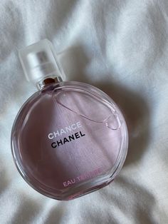 Chanel Aesthetic, Chanel Chance, Jasmine Scent, Perfume Organization, Jewelry Photography Styling, Perfume Store, Signature Fragrance, Pink Girly Things