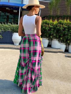 Casual Patchwork Skirted Bottoms, Long Skirt With Patchwork For Summer, Casual Pink Patchwork Skirt, Multicolor Stretch Tiered Skirt, Patchwork Long Skirt For Summer, Summer Long Skirt With Patchwork, Summer Patchwork Long Skirt, Casual Fitted Patchwork Skirt, Fitted Multicolor Casual Maxi Skirt