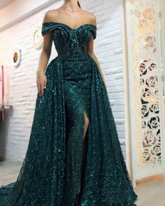 Queen Myrtle Gown | Teuta Matoshi Cheap Evening Gowns, Prom Dress With Train, Party Gown Dress, Evening Dress Long, Detachable Skirt, Skirt Elegant, Beauty Dress, Elegant Skirt, Dresses 2020