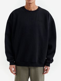 Our sweatshirt programme is made from thick heavyweight cotton. Inspired by the perfect 90s sweat, the Basic Crew Sweat is cut to a boxy, oversized fit, features a dropped shoulder and comes in black. It is finished with tonal embroidered branding on the chest. 70% Cotton, 30% Poly Fleece Sweat Oversized, Boxy Fit Ribbed Crewneck Ribbed Cuffs Embroidered Branding *Model is 5'11" and wears a size Medium Sweatshirt Model, Black Sweatshirt, Clarks Originals, Work Pants, Oversized Fits, Black Suede, Black Boots, Womens Sizes, Branding