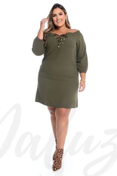 Vestido Ciganinha Plus Size - R$ 329,90 - 4x de R$ 82,48 s/ juros Cold Shoulder, Parka, Portal, Shoulder Dress, Cold Shoulder Dress, Plus Size