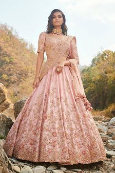 Dolly J-Narah Pink Lehenga Set-INDIASPOPUP.COM Unique Lehenga, Dolly J, Pink Bridal Lehenga, Orang India, Pengantin India, Raw Silk Lehenga, Best Designer Dresses, Zardozi Embroidery, Perhiasan India