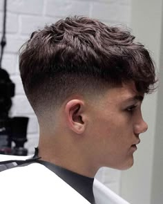 Teen Haircuts, Mid Fade Haircut, Low Taper Fade Haircut, メンズヘア ショート, Fade Haircut Styles, French Crop, Boy Haircuts Short