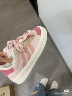 Pastel Shoes, Thrift Store Outfits, Girly Pop, Cute Clothing Stores, Pretty Shoes Sneakers, Volleyball Outfits, Girly Shoes, Shoe Inspo, Aesthetic Shoes