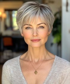 Top 51 Short Hairstyles For Women Over 60: Look Stylish And Youthful - Hair Trend Guide Short Hair Older Women Over 50 Simple, Wash N Go Hairstyles, Sassy Hair Older Women, Older Women's Hairstyles, Short Hair Back, Modern Short Hairstyles, Messy Bob Hairstyles, Fine Straight Hair, Hairstyles For Women Over 60