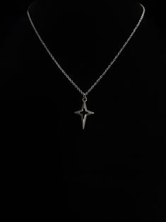 Diamond Star Necklace Stainless steel necklace with stainless steel diamond star and stainless steel chain, customized to your desired length! Star Chain Necklace, Chain Aesthetic Men, Owencore Aesthetic, Men’s Necklaces, Mens Necklace Fashion, Mens Pendant Necklace, Mens Accessories Necklace, Chains Aesthetic, Streetwear Jewelry