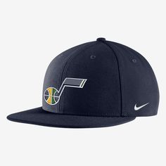 Whether you're headed to the game or looking to meet your friends on the court, this adjustable hat lets you rep your favorite team in comfort. Moisture-wicking technology helps keep sweat off your skin and out of your eyes no matter how much the game heats up. Nike Six-panel Hat For Sports Events, Navy Snapback Hat With Flat Brim For Sports Events, Navy Flat Brim Snapback Hat For Sports Events, Navy Snapback Hat For Sports Events, Navy Six-panel Snapback Hat For Sports, Navy Sporty Snapback Fitted Hat, Sporty Navy Snapback Hat With Flat Brim, Sporty Navy Snapback Fitted Hat, Navy Flat Brim Baseball Cap For Sports