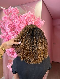 Curly 3c, Curly Tips, Curly Cut, Growth Oil, Braided Hairstyles Tutorials, Color Inspo, Hair Inspo Color, Dream Hair, Curly Hairstyles