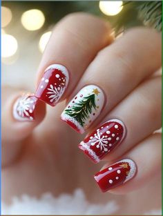 Rosy Aesthetic, Christmas Tree Nail Designs, Christmas Present Nails, Christmas Tree Nails, Festive Manicure, Nails Fun, Tree Nails