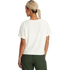 The Essential Boxy Tee's soft, recycled materials are comfortable, lightweight, and moisture-wicking, featuring UPF 30 protection for everyday wear. Sporty Relaxed Fit Top For Outdoor, Sporty Top With Relaxed Fit For Outdoor, Relaxed Fit Athleisure Top For Outdoor, Athleisure Relaxed Fit Top For Outdoor, Relaxed Fit T-shirt For Outdoor Activities In Athleisure Style, Athleisure T-shirt For Outdoor Activities With Relaxed Fit, Casual Go-dry T-shirt For Outdoor, Athleisure T-shirt For Outdoor Activities, Relaxed Fit, Relaxed Fit Athleisure T-shirt For Outdoor Activities