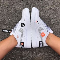 42ffcf057e133f94c1b7b5cf543ef3bd Platform Tennis Shoes, Sneaker Outfits, Sneaker Trend, Streetwear Mode, Nike Tennis Shoes, Cute Sneakers