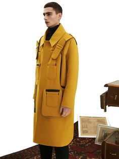 Fall Fashion Coats, Yellow Coat, Fall Coat, Fall Winter 2016, Prince Charming, Inspiration Mode, Womens Fashion Trends, Fashion Details