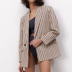 New With Tags Zara Striped Blazer Size Small. Zara 2753/132 Chic Beige Blazer For Summer, Chic Beige Summer Blazer, Chic Neutral Summer Blazer, Chic Striped Outerwear For Office, Striped Oversized Outerwear For Work, Zara Brown Spring Blazer, Zara Summer Outerwear For Work, Chic Striped Outerwear For Work, Trendy Beige Zara Blazer