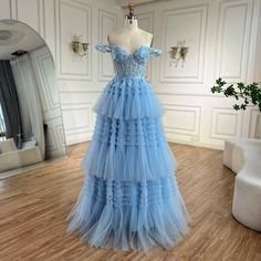 2024 Blue Spaghetti Strap Tiered A-Line Lace Appliques Lace-Up Luxury Prom Dress for Women's Party Luxury Prom Dress, Blue Prom Dress, Gala Events, A Line Prom Dresses, Prom Dresses Blue, Party Gowns, Lace Applique, Ladies Party, Stunning Dresses