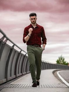 Maroon Shirt Combination Men, Burgundy Polo Shirt Outfit Men, Olive Green Pants Outfit Men Casual, Maroon Polo Outfit Men, Maroon Tshirt Outfits For Men, Green And Maroon Outfit, Maroon Shirt Outfit Men, Green And Burgundy Outfit, Olive Green Pant Outfit