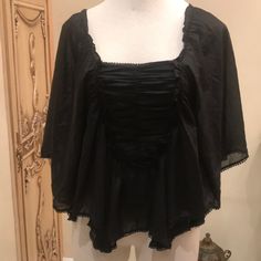 Romeo&Juliet Couture Top Like Brand New Gothic Summer Evening Tops, Gothic Evening Tops For Summer, Summer Evening Gothic Tops, Fitted Gothic Blouse For Summer, Spring Evening Gothic Blouse, Gothic Evening Blouse For Spring, Bohemian Fitted Evening Tops, Couture Top, Romeo Juliet