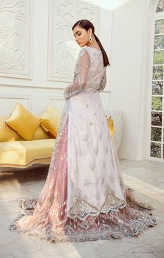 Eid Collection in Elegant Design with Embroidery Best Party Dresses, Pakistani Bridal Dress, Pakistani Formal Dresses, Outfit Collection, Eid Outfit, Pakistani Wedding Dress, Indian Bridal Dress, Party Wear Lehenga, Bridal Dress Design